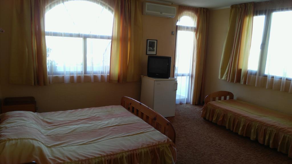 Stefan Family Hotel Kranevo Phòng bức ảnh